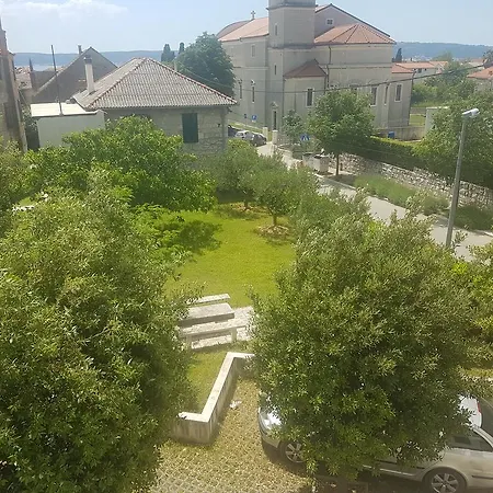 Mate * Kastela